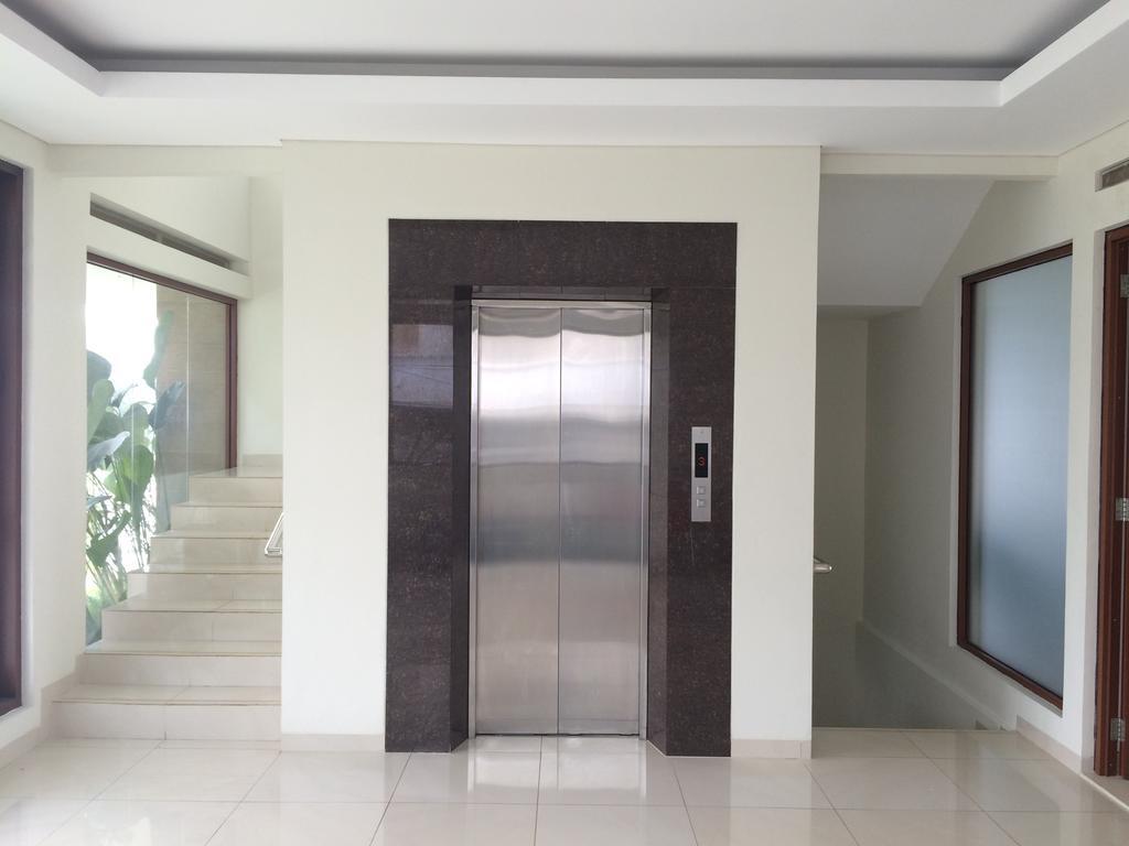 Three-Bedroom Villa,379609492:JPEG