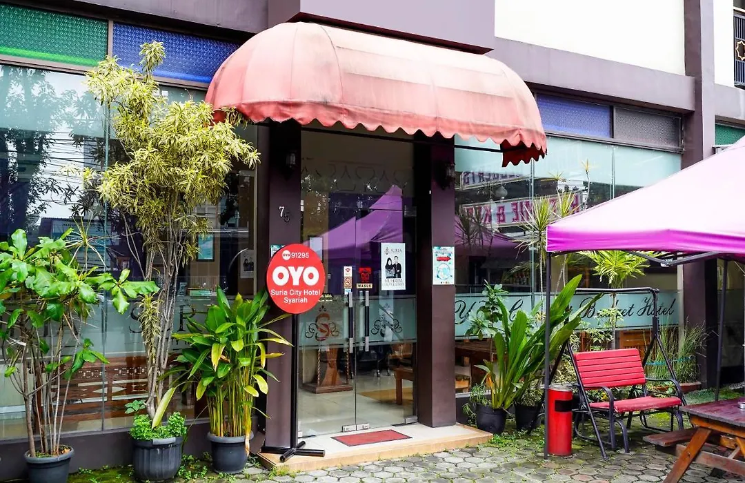 Oyo Flagship 91295 Suria City Hotel Syariah-1