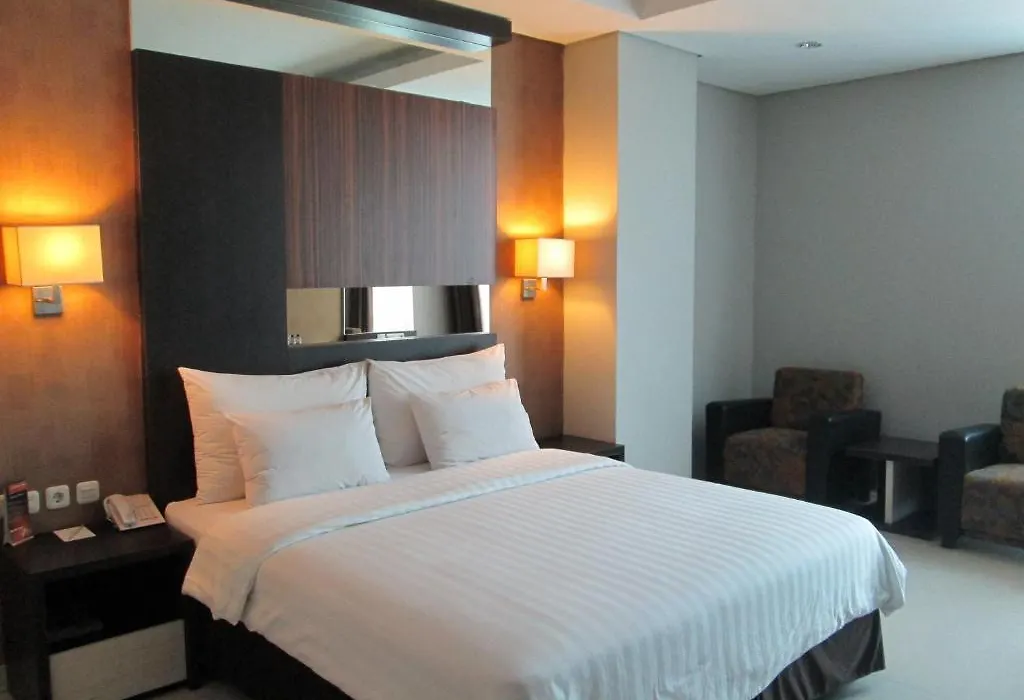 The Newton Hotel-1