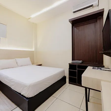 Hotel C18 Cibaduyut RedPartner-2