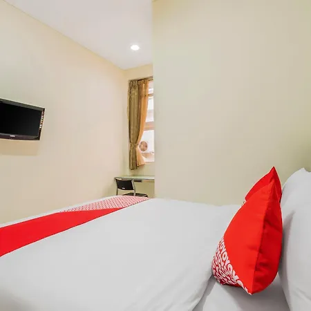 Super Oyo Collection O 818 Micasa Residence-2