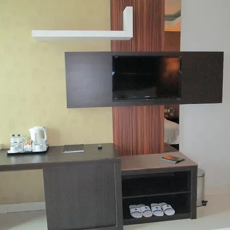The Newton Hotel-2