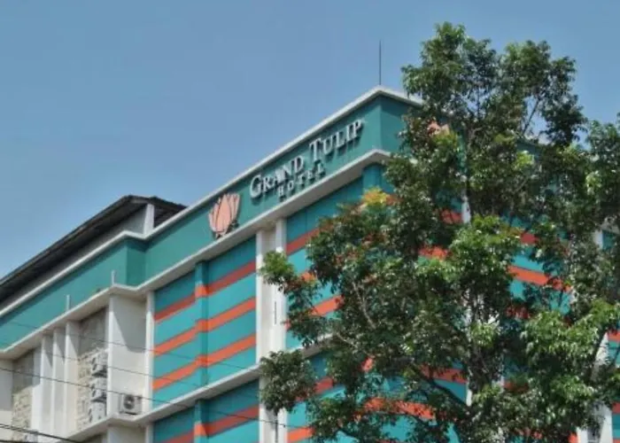 Grand Tulip Hotel