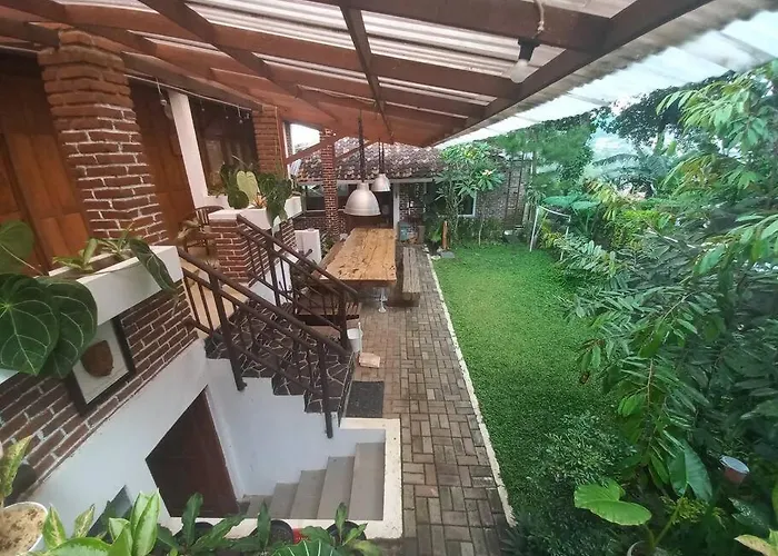 Villa Sajodo Hilltop Get Away W/ Valley View