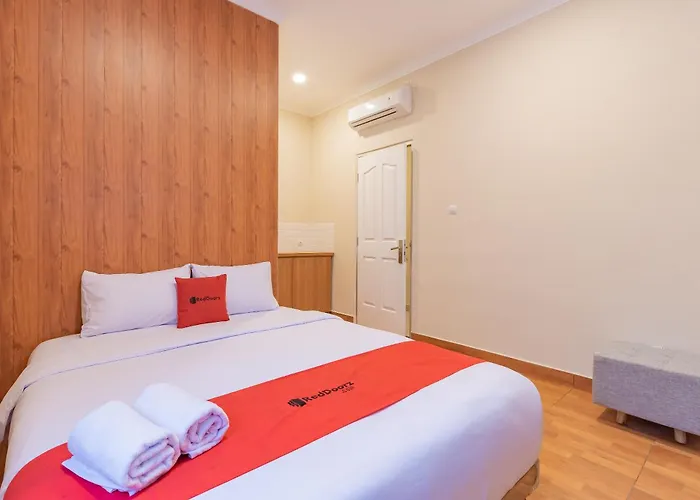 Reddoorz Plus @ Bagusrangin Street 2