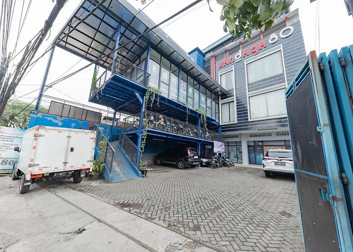 RedDoorz At Kandaga 80 Near Stadium Arcamanik