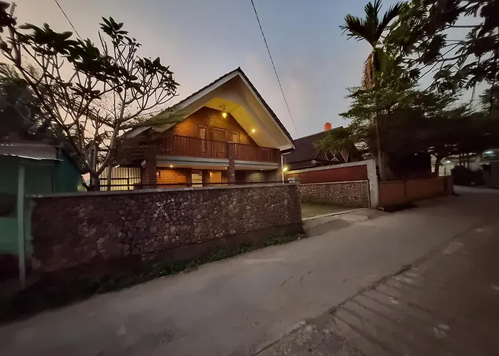 Kirana Guest House Bandung
