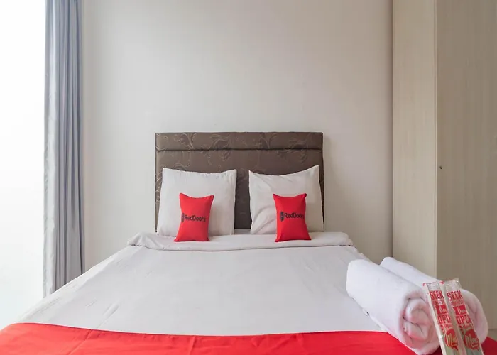 Reddoorz Near Trans Studio Mall Bongo Residence