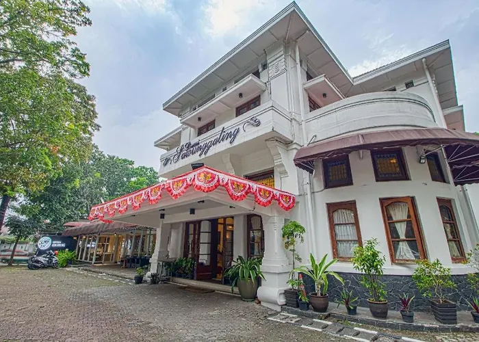 Bumi Sawunggaling Hotel