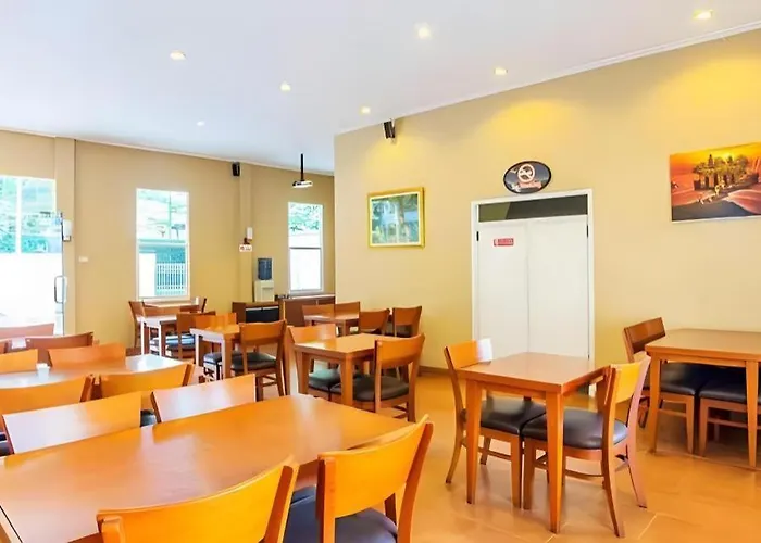 U Village Hotel And Villa