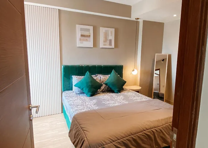 2BR+, t Sudirman