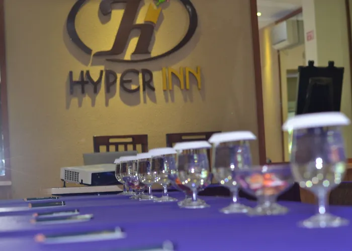 Hyper Inn
