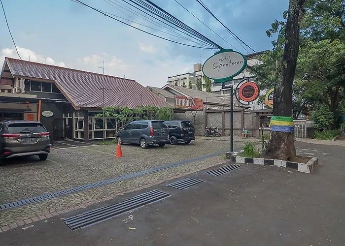 Reddoorz Plus Near Museum Geologi Bandung