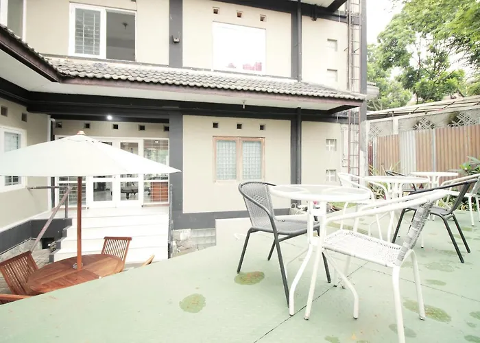 Oyo 260 Home 33